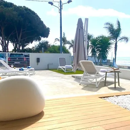 Beachside, Luxury Apartament